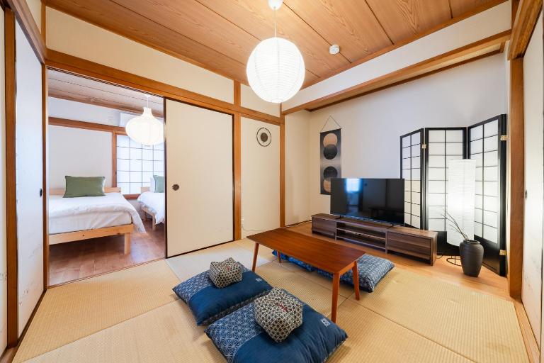SKY Building 201 - Easy Airport Access & Comfortable Stay - Ferienwohnung Tokio