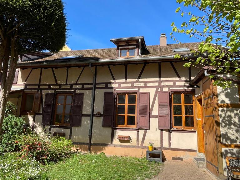 Petite maison SOUS LE TILLEUL - B&B Schiltigheim