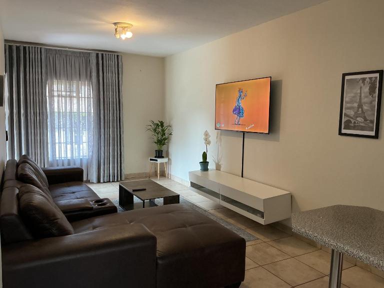 Luxstay - B&B Nelspruit