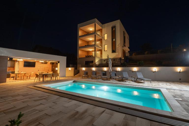 Luxury apartments Villa Wood NEW - B&B Šumećani