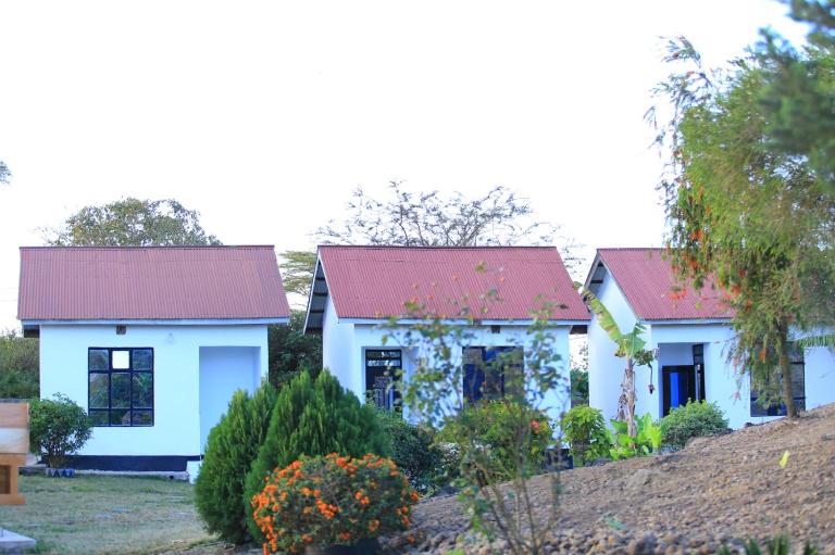 Mlangoni Cottages - B&B Sanya Juu