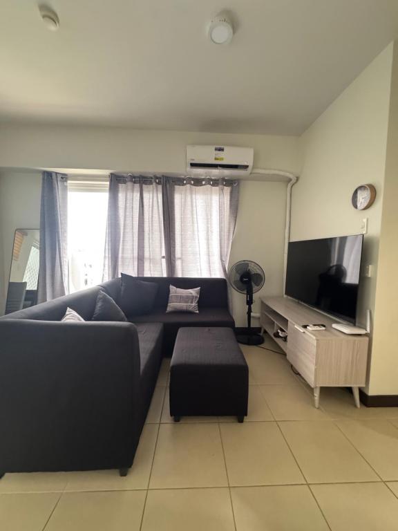 J Suite - B&B Manila