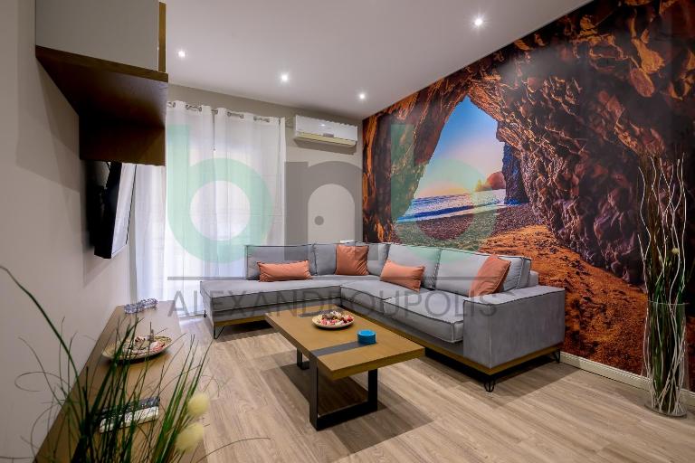Avenue Central 2 BR Apt - Chambres d'hôtes Alexandroupoli