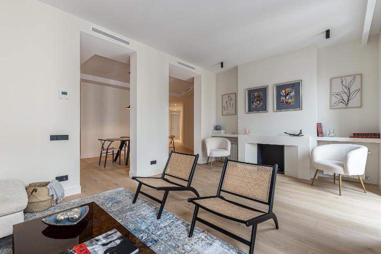 Waou Puerta del Sol VI - Alquiler Corta Duración - B&B Madrid
