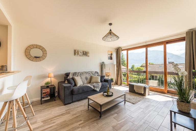 Studio Aurore - Charmant logement avec vue montagnes - B&B Sevrier