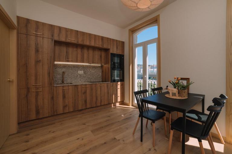 Elegancia luz y calidez - Apto 2 by CABANA Rentals - Ferienwohnung Vigo