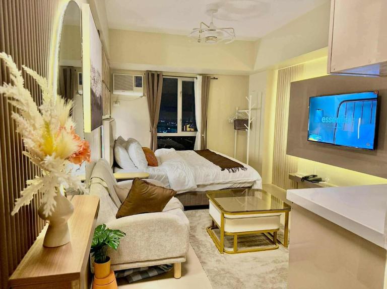 Avida Towers Riala, 100 Mbps, IT Park, Netflix - B&B Cebu City
