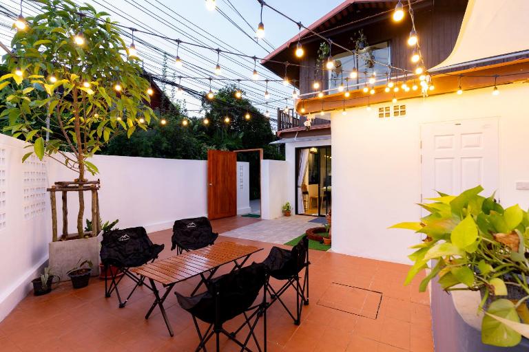 Patio Na Thapae, 5 mins walk to Thapae gate - Ferienwohnung Chiang Mai