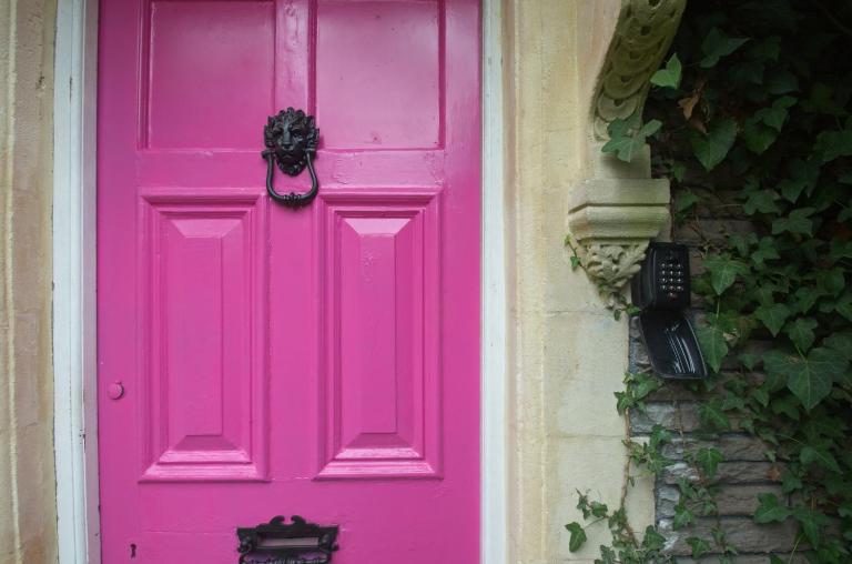 Stylish, Spacious City Hideaway - Sleeps up to 9 - B&B Cardiff
