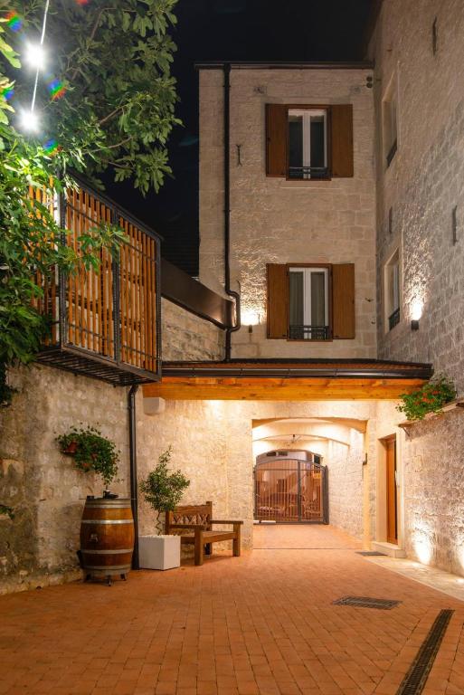 Luxury apartments White house - B&B Sinj