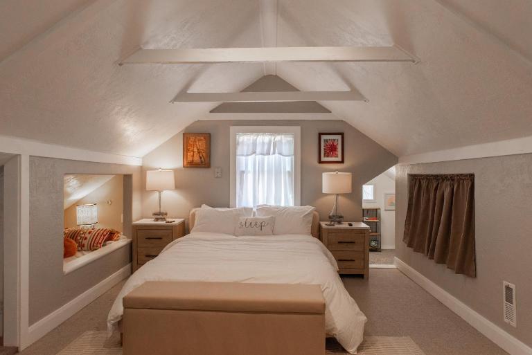 Heber base camp sleeps 7 fire pit pets ok AC - B&B Heber