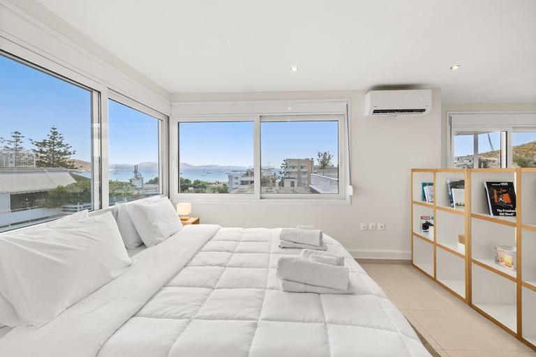 Apt 1' From The Sea With Private Terrace & BBQ - Ferienwohnung Vári