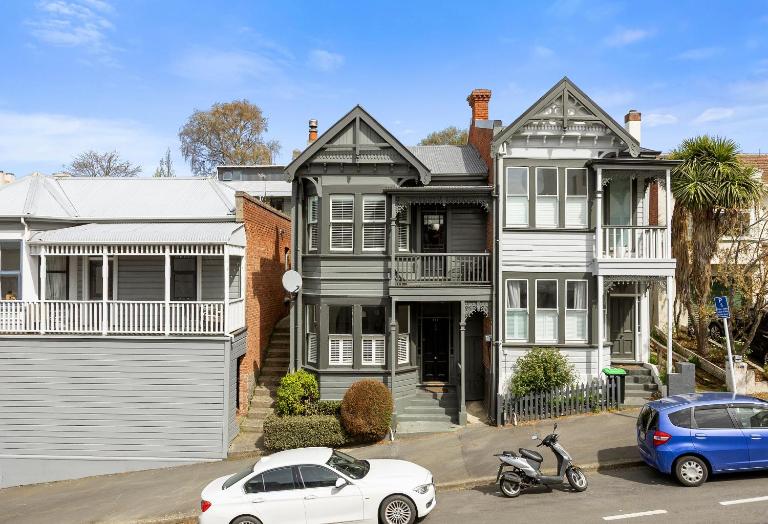 Villa On Rattray - B&B Dunedin