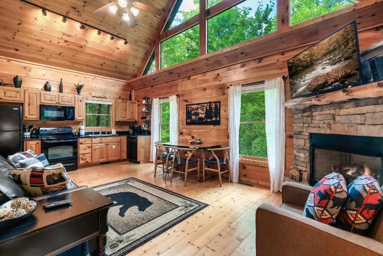 Ever & After Cabin - Ferienwohnung Pigeon Forge