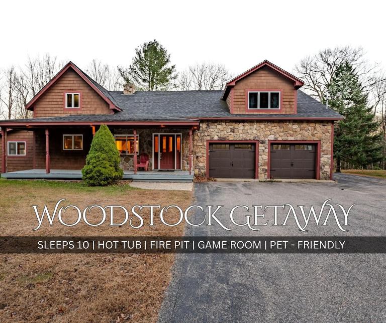 10 Min to Loon-Hottub-Pet Friendly-EV Charger - B&B Woodstock