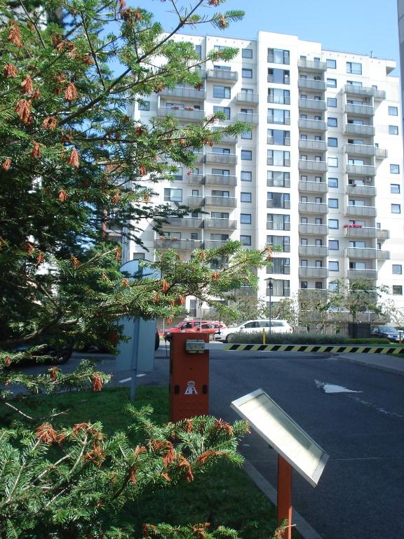 Riga Apartment Brivibas with Private Parking - B&B Riga