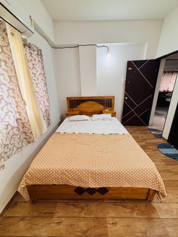 Urban Homestays 2BHK Solapur - Bed and Breakfast Sholapur