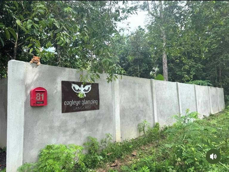 eagleye glamping langkawi - B&B Kampung Kok