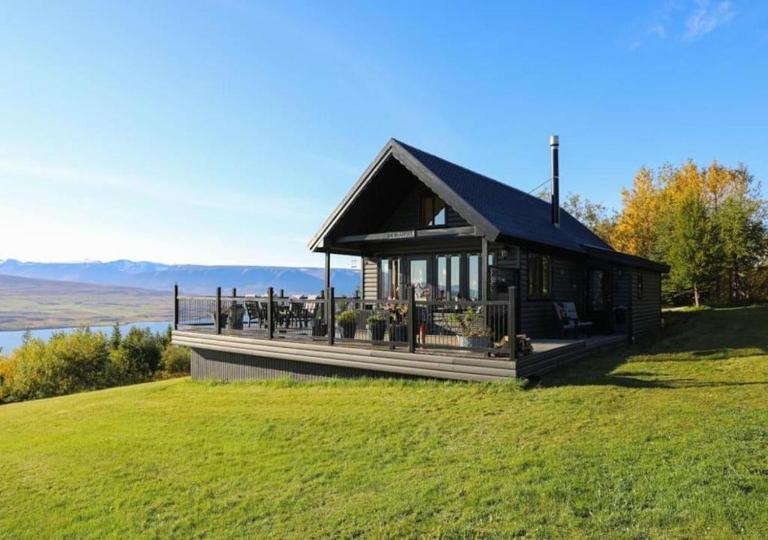 LL Properties - Charming Panorama Family Cabin - B&B Svalbardseyri