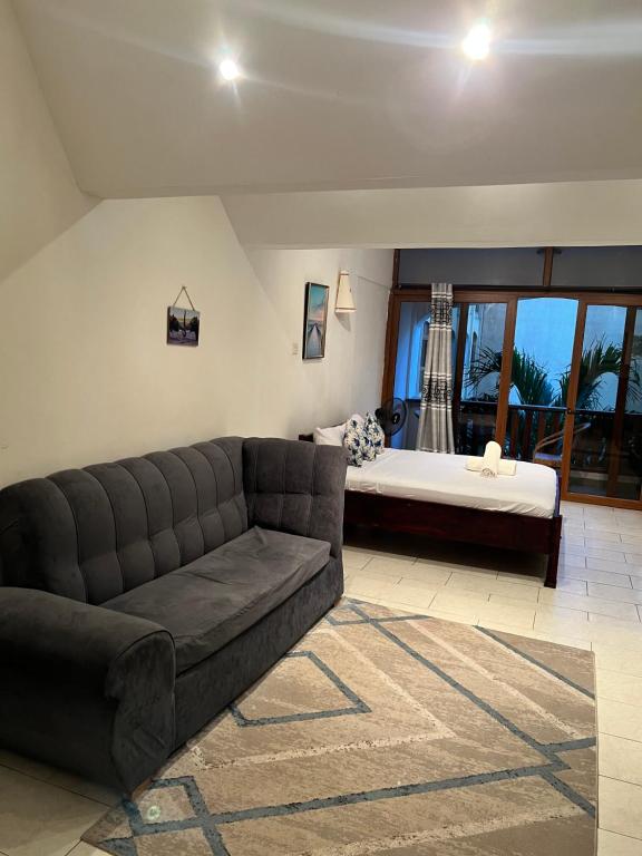 Golden Sun Studios - Chambres d'hôtes Diani Beach