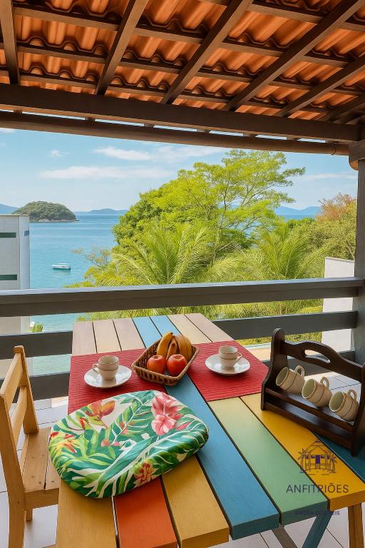 Anfitriões Angra- Flat com Vista Espetacular na Praia Grande - Bed and Breakfast Angra dos Reis