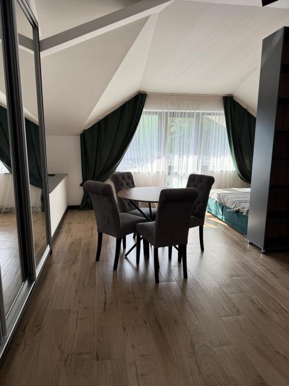 MarbleHouse - B&B Mukachevo