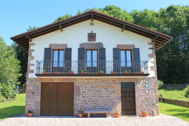 Casa Rural Mikelenea - Chambres d'hôtes Lekaroz