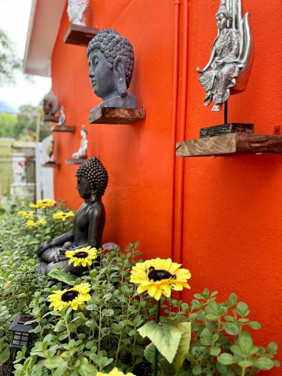 Flora's Garden Apartment/Studio - B&B North Miami