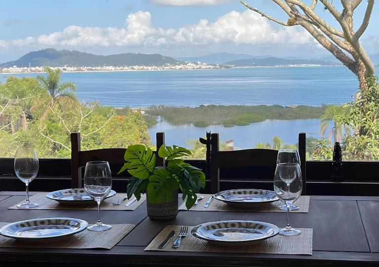 Vista espetacular! Com jacuzzi - Ponta das Canas - Próx Lagoinha e Brava - Ferienwohnung Florianópolis