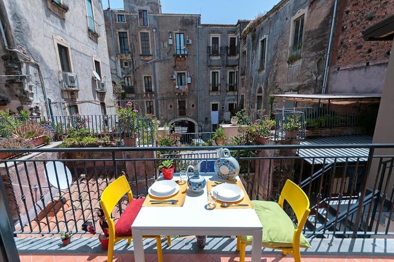 Vulcano Apartment - Chambres d'hôtes Catane