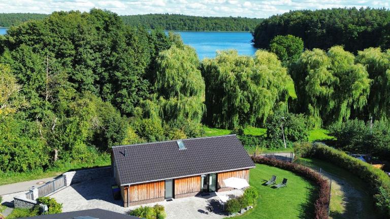 Ferienhaus Auszeit mit Sauna - Bed and Breakfast Schwarz