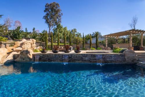 A Villa with extraordinary views - B&B Solvang