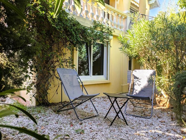 T2 proche centre et plages du Pradet - B&B Le Pradet