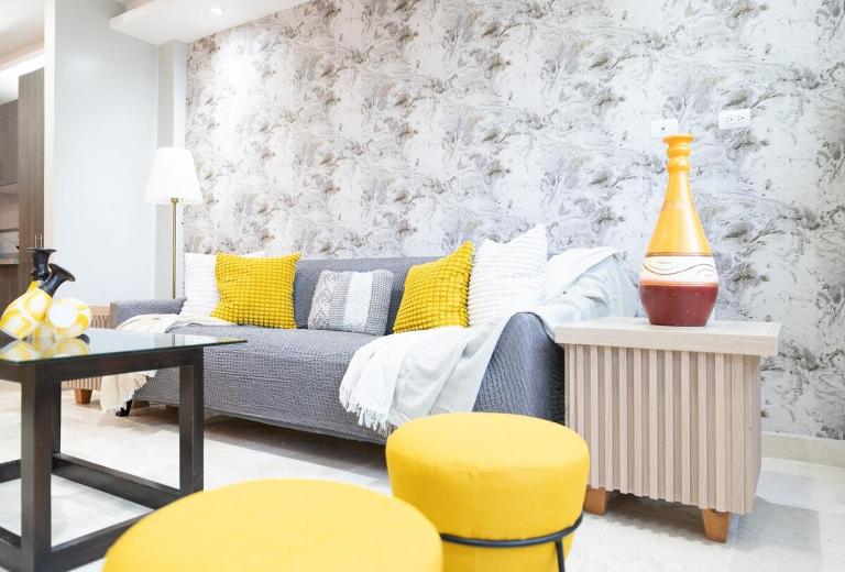 City Center, 2-BR Suite close to Shops, Restaurants, Bars and More - B&B Santo Domingo
