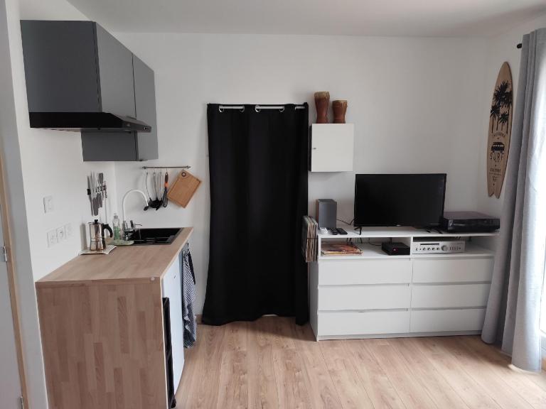 Charmant studio en RDC chez Cyril et Stéph - Ferienwohnung Millas