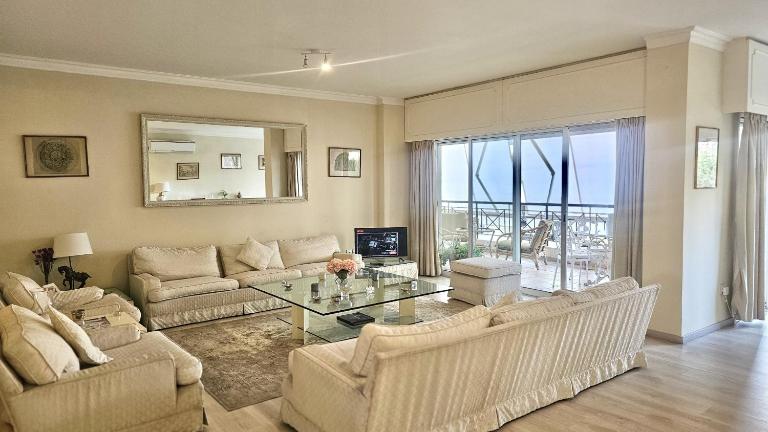 STAY Charm Classic Apartment - B&B Stróvolos