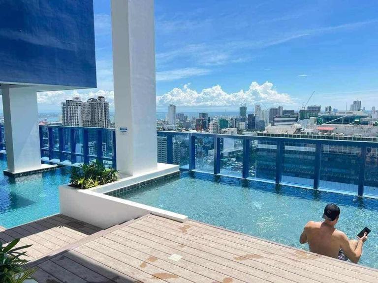Cozy 38 park avenue inside IT Park Lower Floor studio apartment - B&B Ciudad de Cebú