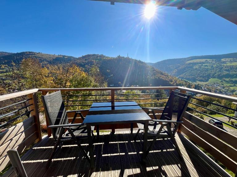 Superbe appartement neuf avec Sauna privé & Terrasse vue sur la montagne - Chambres d'hôtes La Bresse