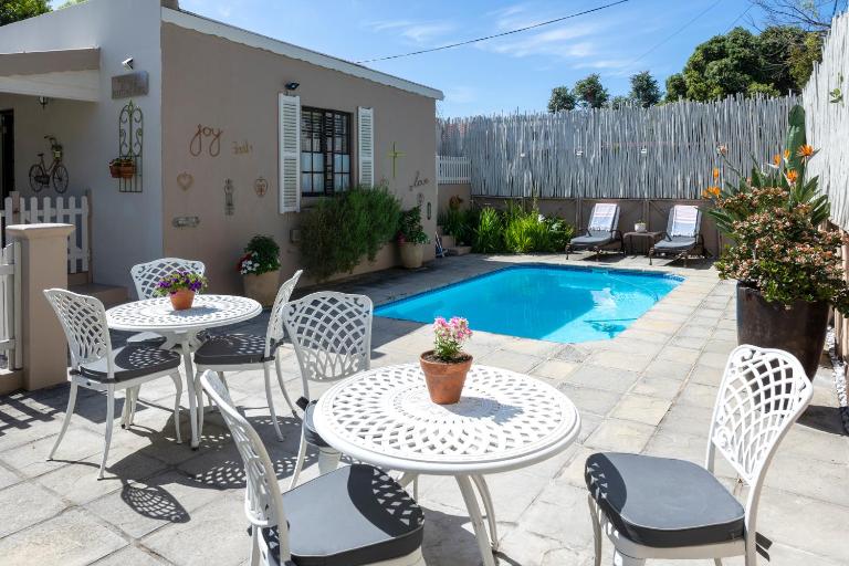 The Potting Shed Guest House - B&B Hermanus