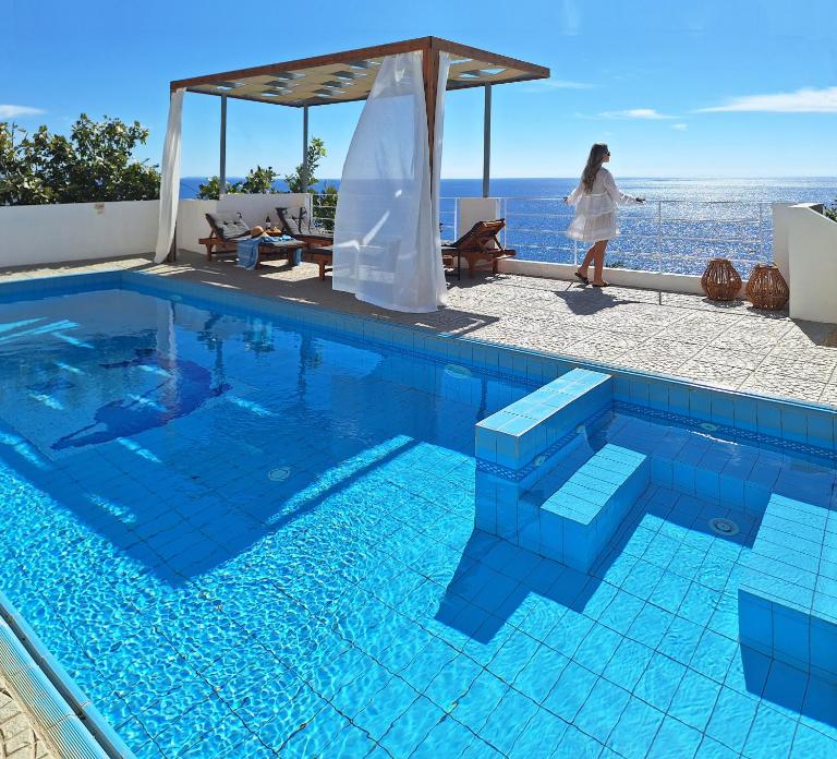 Silver Moon Villa - Ferienwohnung Achliá