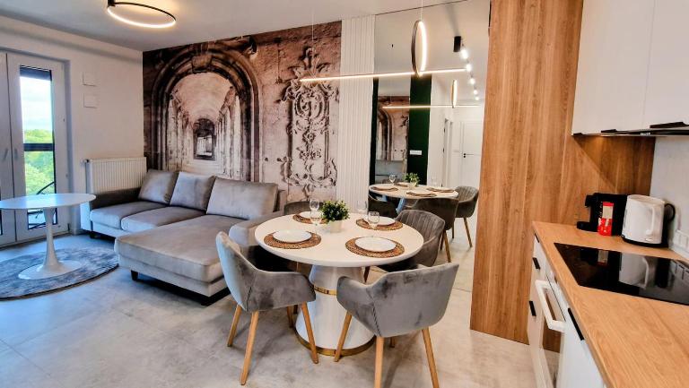 Luxury in City 16 Atlas Arena&Tobaco&Free Parking - B&B Lodz
