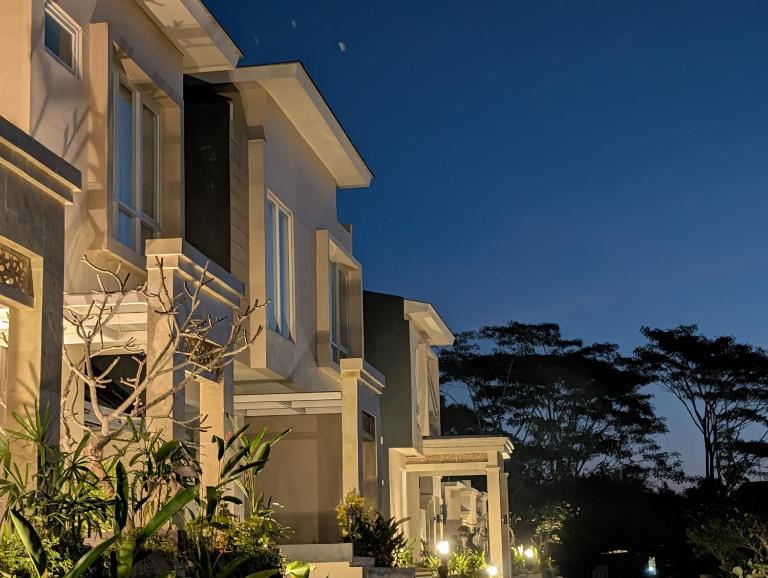 Azura Villas Nusa Dua - B&B Ungasan