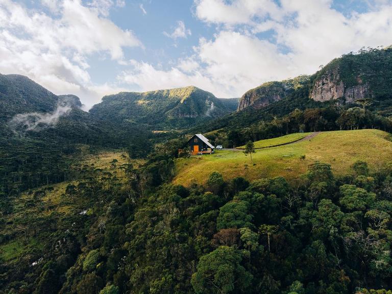Monte Canudo, Refúgio Premium com Riacho Privativo e Hidro, na Serra do Corvo Branco - B&B Urubici