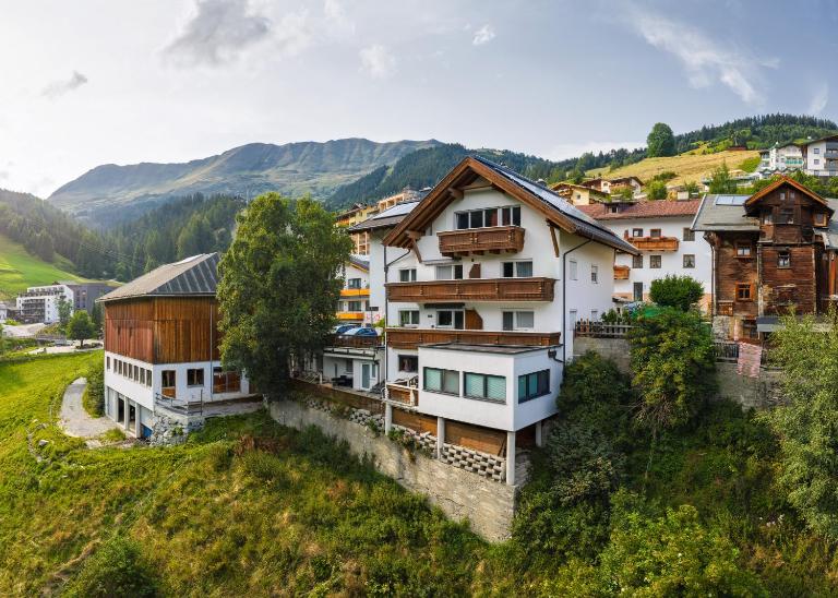 Apart Waldblick - B&B Serfaus