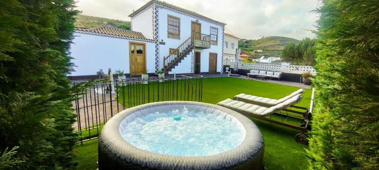 La Carmona House - B&B Lodero