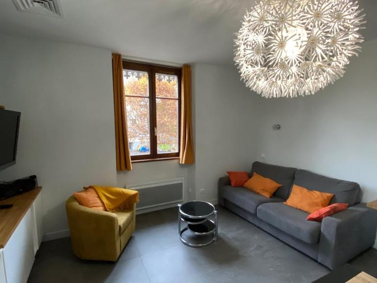 L'Ecrin de Verdure du Centre Ville - B&B Aix-les-Bains
