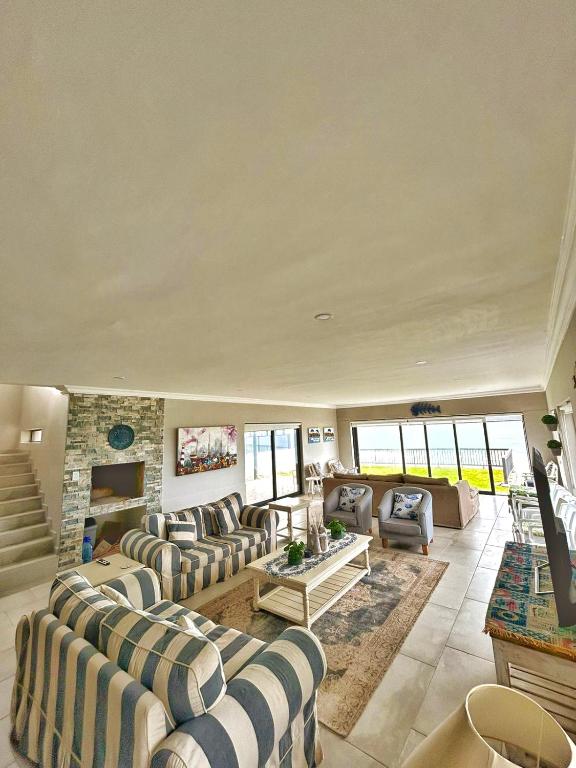 Garden Route Western Cape Swim Golf Braai - B&B Reebok