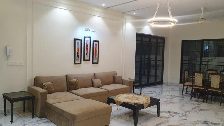 3 bedroom modern house - B&B Lahore