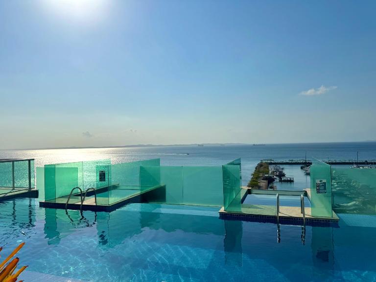 Gracioso Apt no Cloc Marina - B&B Salvador