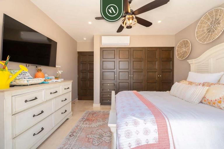 Luxury House with Ocean View - B&B Cabo San Lucas